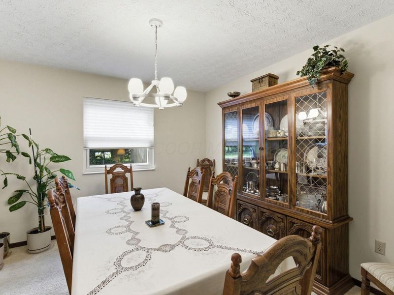 6584 Brock Street , Dublin, OH 43017 Photo 7