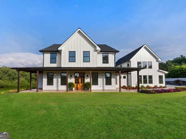 6438 E Cherokee Drive, Canton, GA 30115