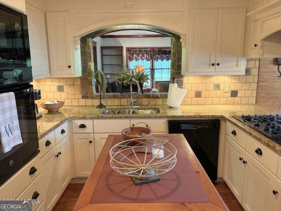 Property Image 57