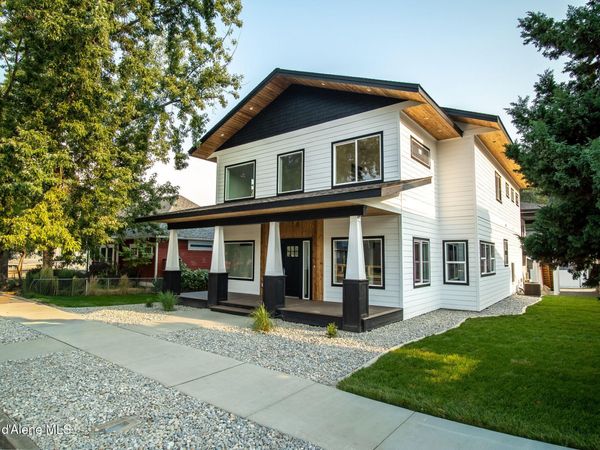816 & 818 E Young AVE , Coeur d'Alene, ID 83814