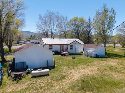 94101 Highway 70, Chilcoot, CA 96105 Photo