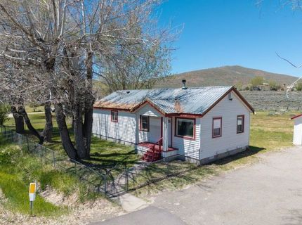 94101 Highway 70, Chilcoot, CA 96105 Photo