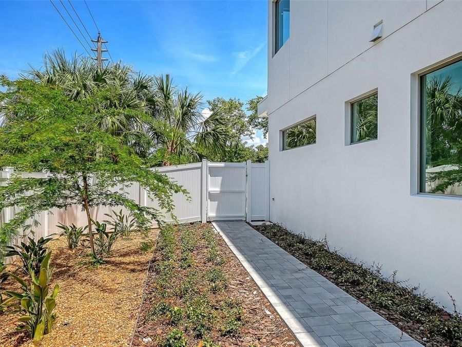 Property Image 66