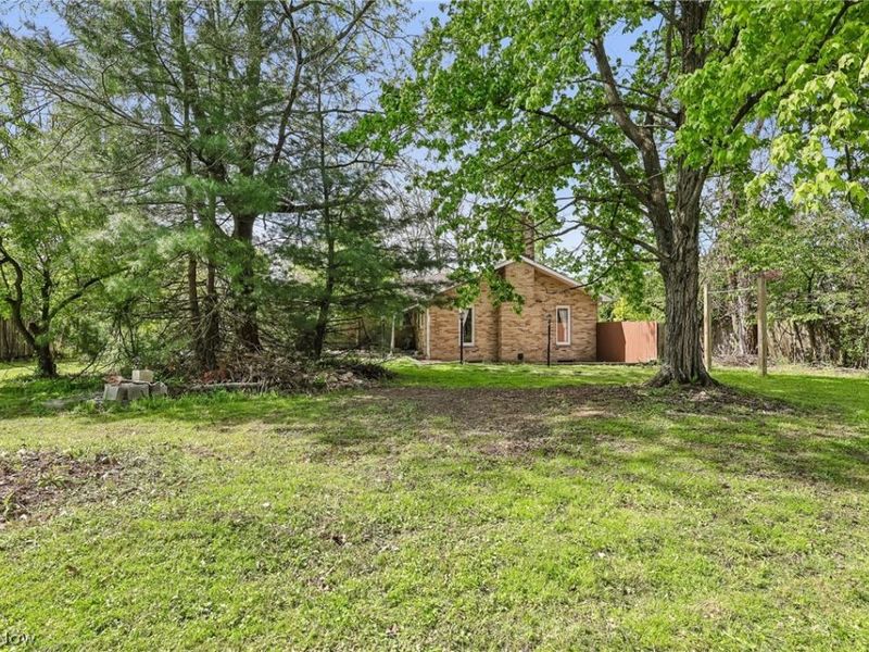 13760 Albion Road , Strongsville, OH 44136 Photo 7