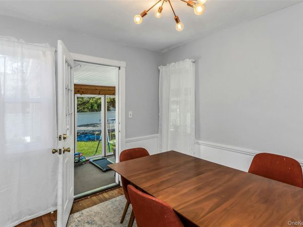 1395 Exeter Street , North Baldwin, NY 11510