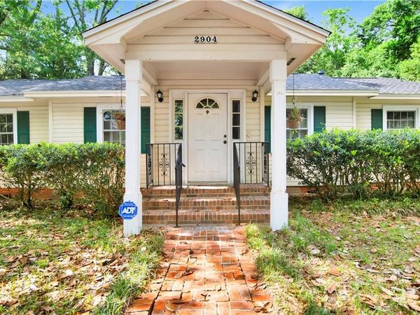 2904 Cottage Hill Road, Mobile, AL 36606