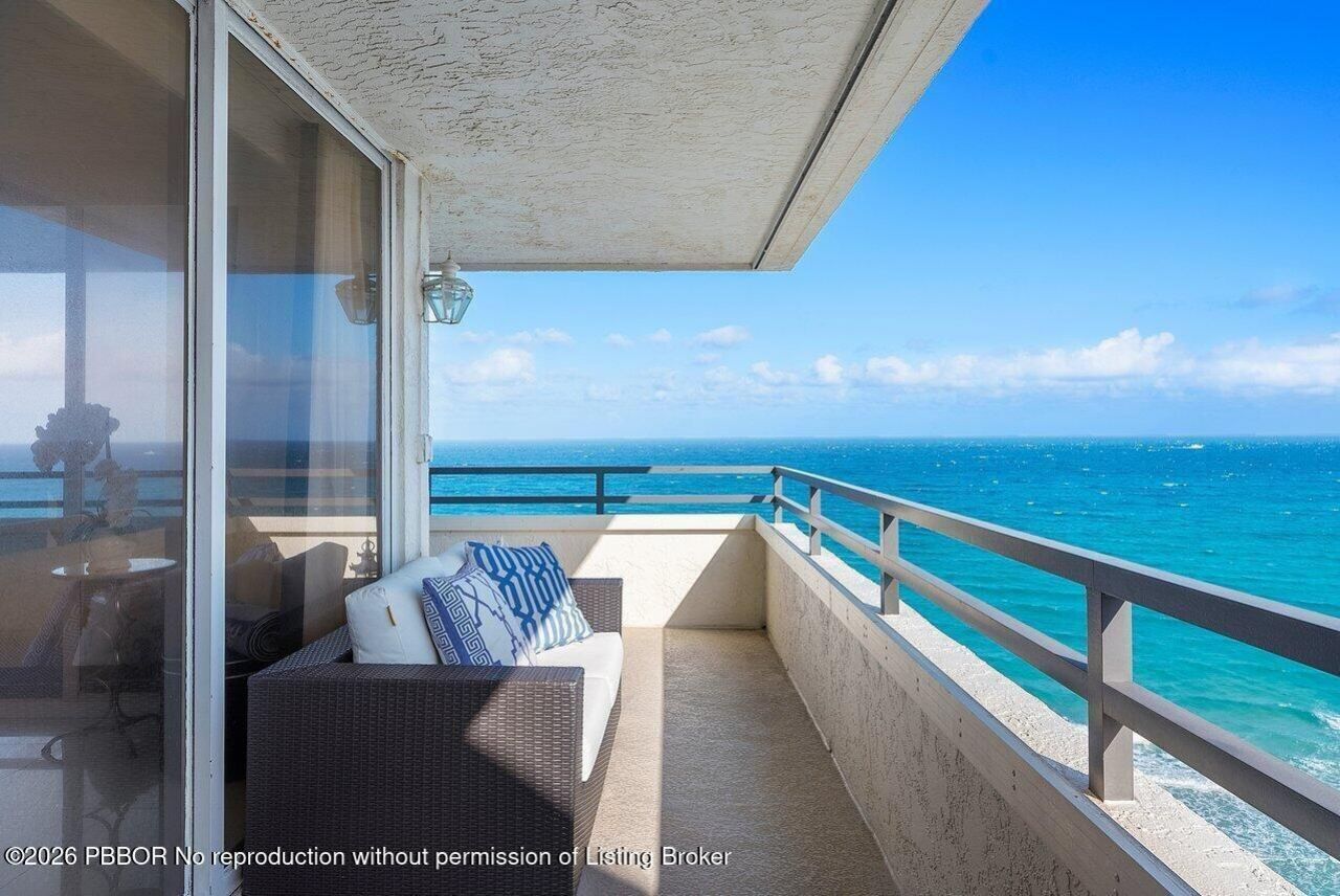 3560 S Ocean Boulevard, Unit PH-1, South Palm Beach, FL 33480 Photo