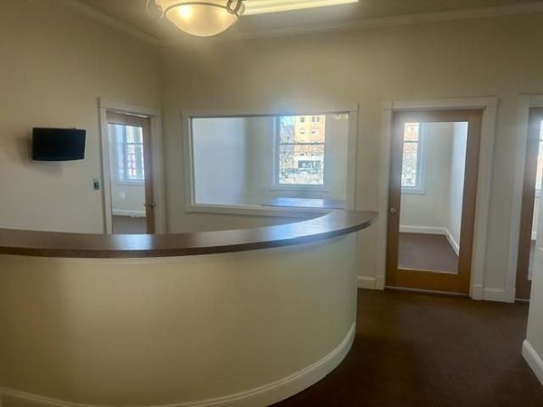 1110 1/2 4TH Avenue, Huntington, WV 25701