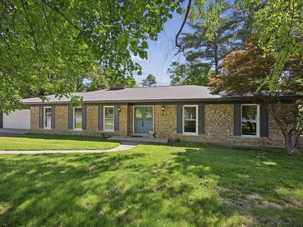 6 Lapine Avenue, Williamstown, KY 41097