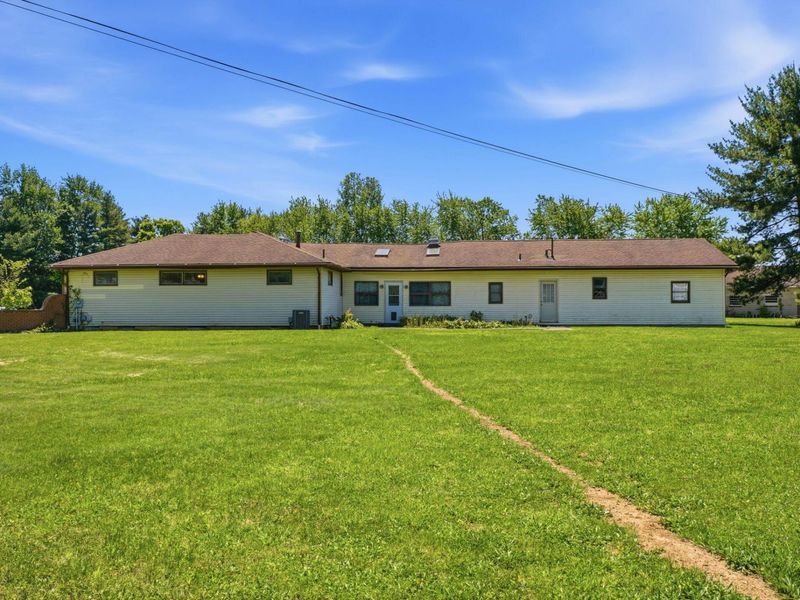 5050 Dacron Place, Canal Winchester, OH 43110 Photo 23