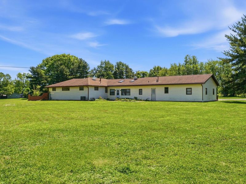 5050 Dacron Place, Canal Winchester, OH 43110 Photo 6