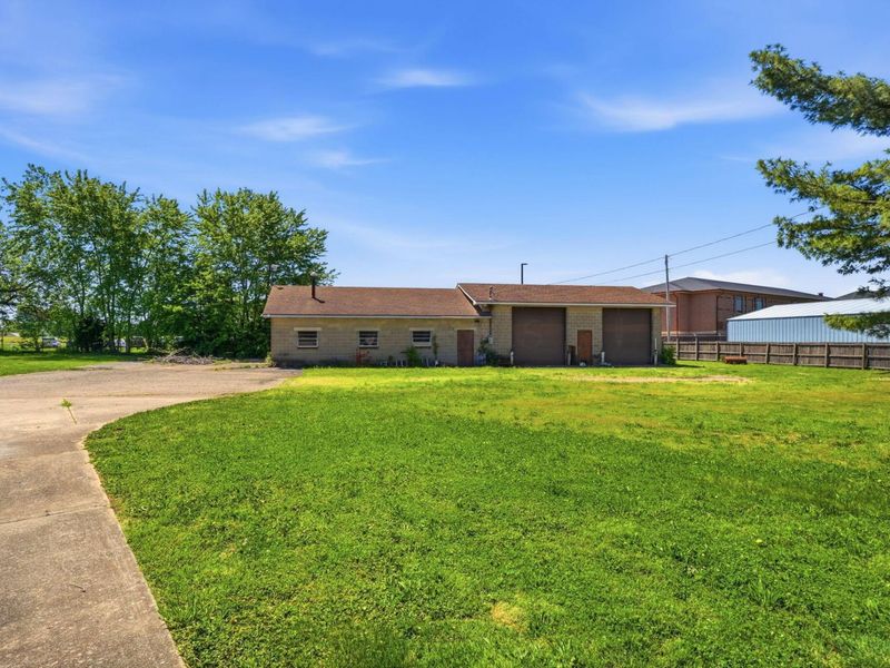 5050 Dacron Place, Canal Winchester, OH 43110 Photo 9