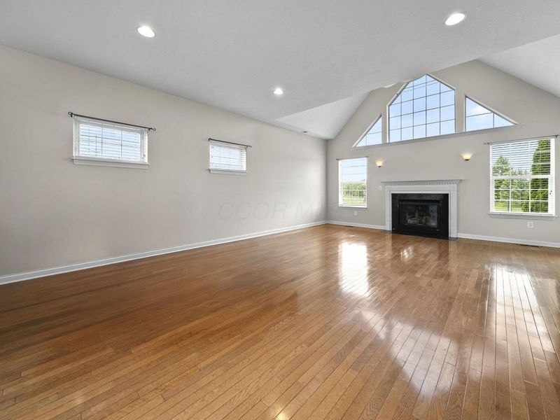9945 Juliana Circle, Powell, OH 43065 Photo 5