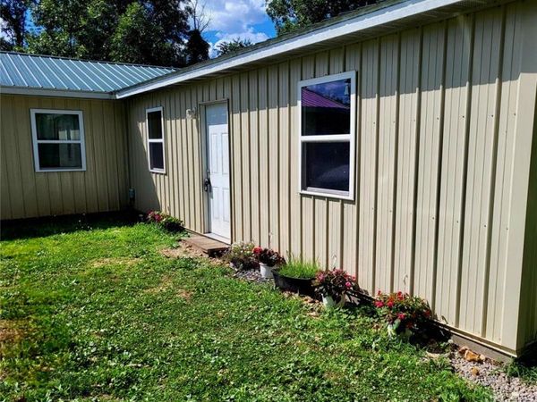 1986 County Road 512, Altenburg, MO 63732
