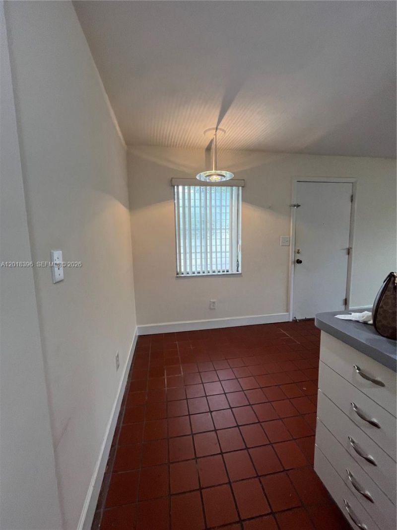 8701 SW 141st St, Unit B4, Palmetto Bay, FL 33176 Photo