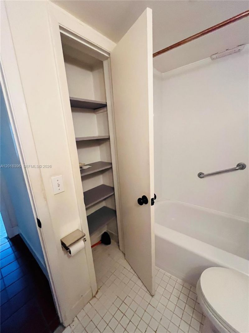 8701 SW 141st St, Unit B4, Palmetto Bay, FL 33176 Photo