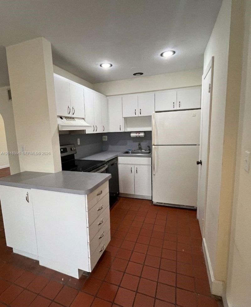 8701 SW 141st St, Unit B4, Palmetto Bay, FL 33176 Photo