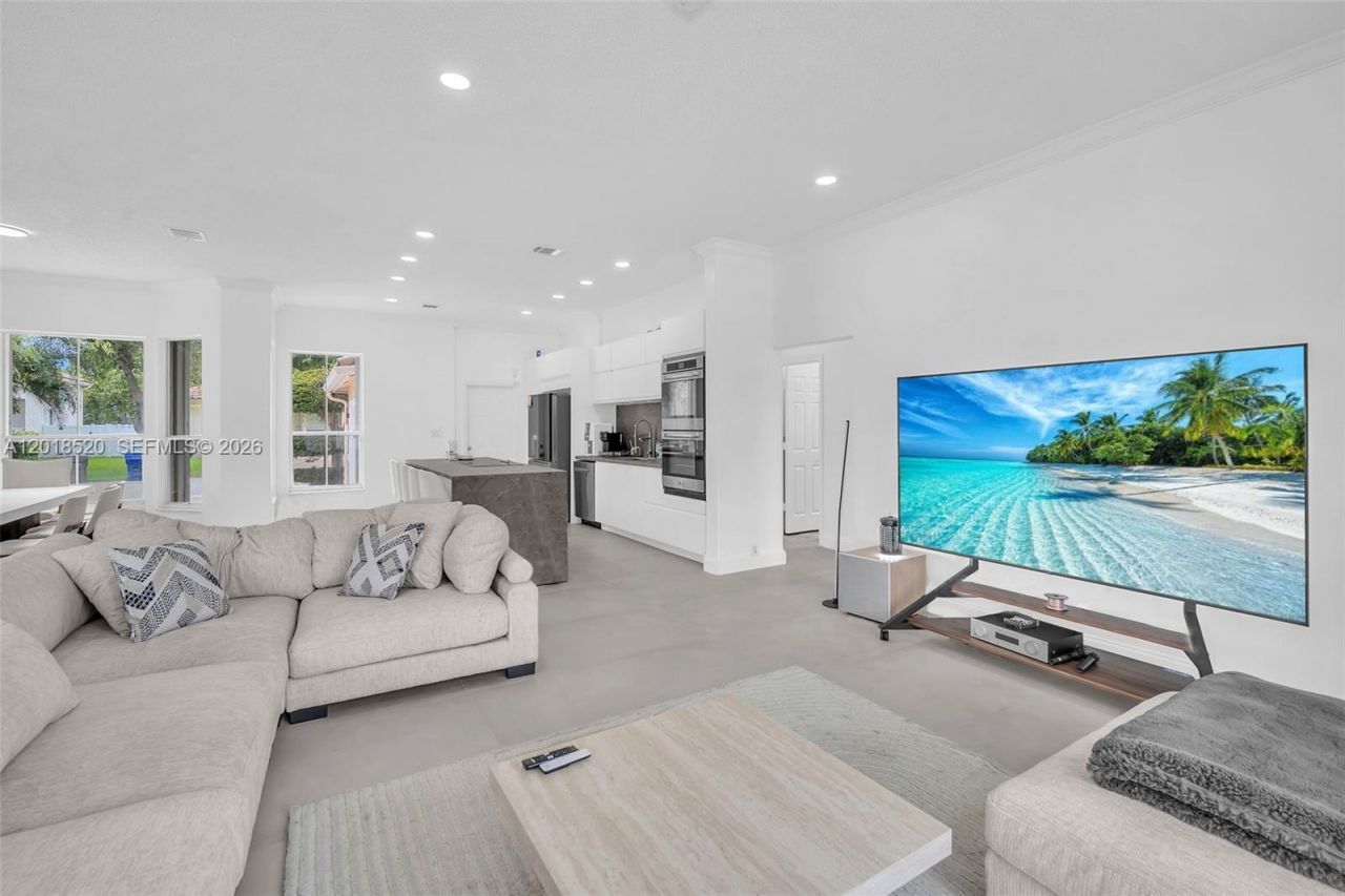 5374 SW 33rd Ave , Hollywood, FL 33312 Photo