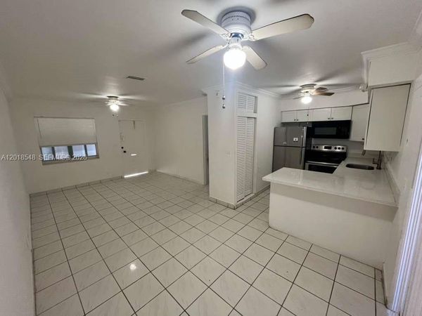 2450 Lincoln St , Unit 7, Hollywood, FL 33020