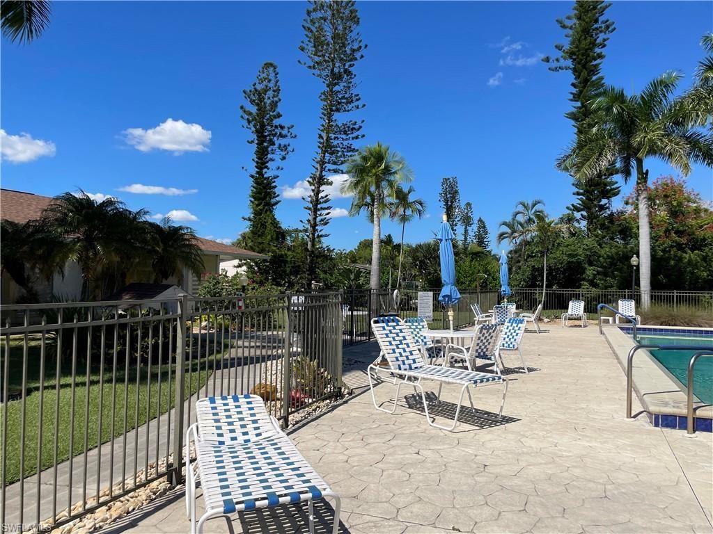 6184 Michelle Way, Unit 213, Fort Myers, FL 33919 Photo