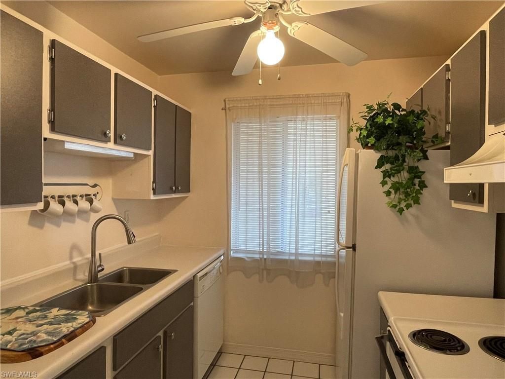 6184 Michelle Way, Unit 213, Fort Myers, FL 33919 Photo