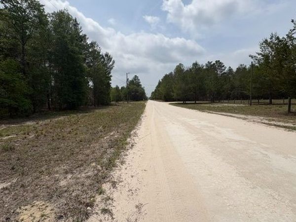 TBD NW 1 ST AVE, Branford, FL 32008