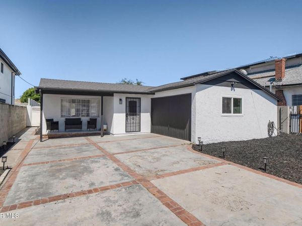 7859 Sancola Avenue, Sun Valley, CA 91352