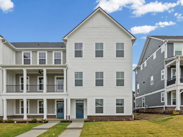 111 Parkerwood Lane, West Lafayette, IN 47906