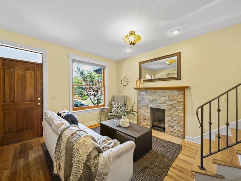 978 Highland Street, Columbus, OH 43201 Photo 8