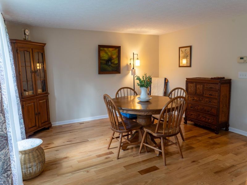 3539 Watergrass Hill Drive, Columbus, OH 43221 Photo 7
