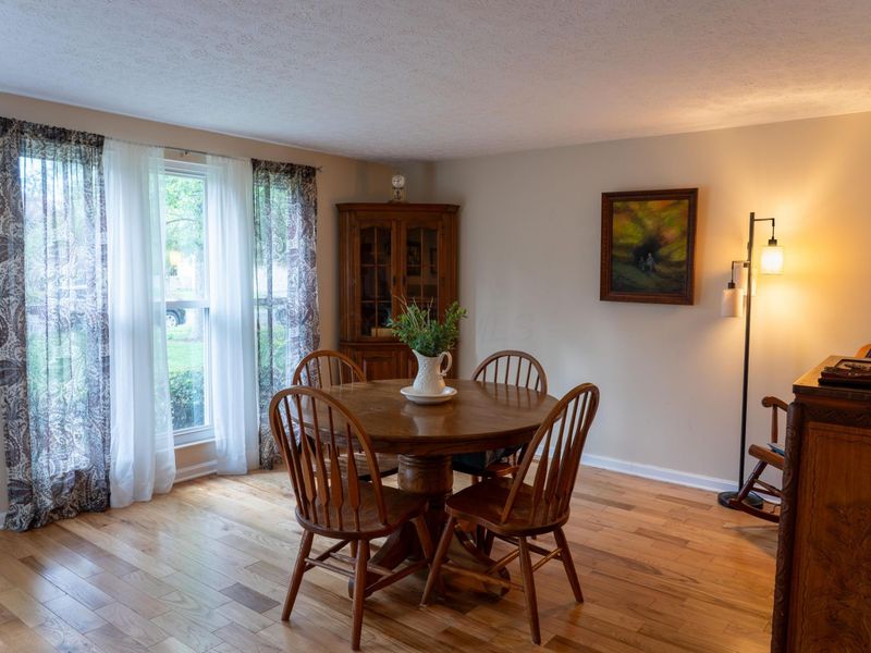 3539 Watergrass Hill Drive, Columbus, OH 43221 Photo 8