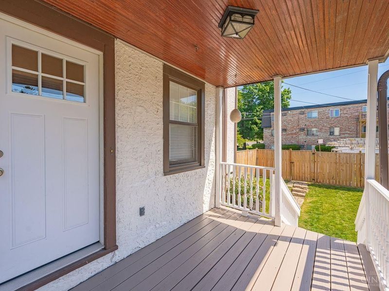 6244 Montgomery Road, Cincinnati, OH 45213 Photo 17