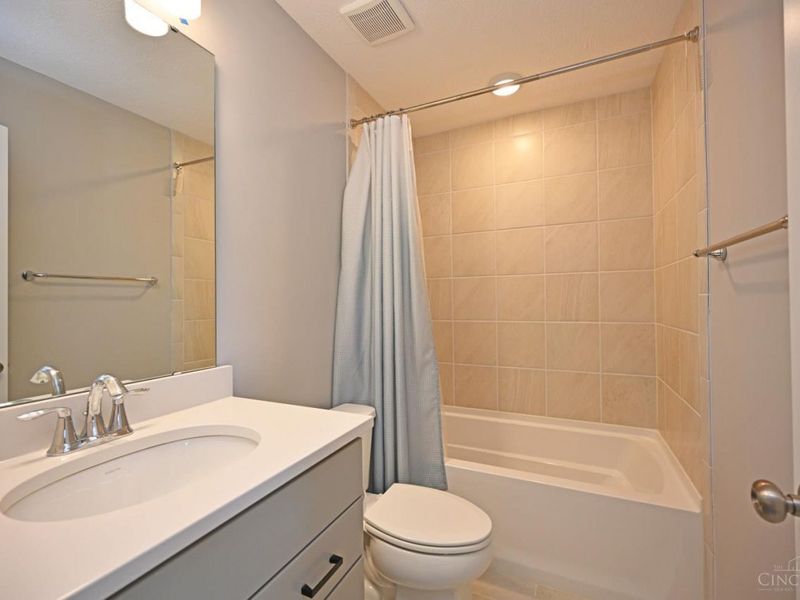 9248 Amethyst Lane, West Chester, OH 45241 Photo 32