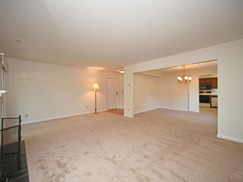 3433 Traskwood Circle, Unit B, Cincinnati, OH 45208 Photo 11