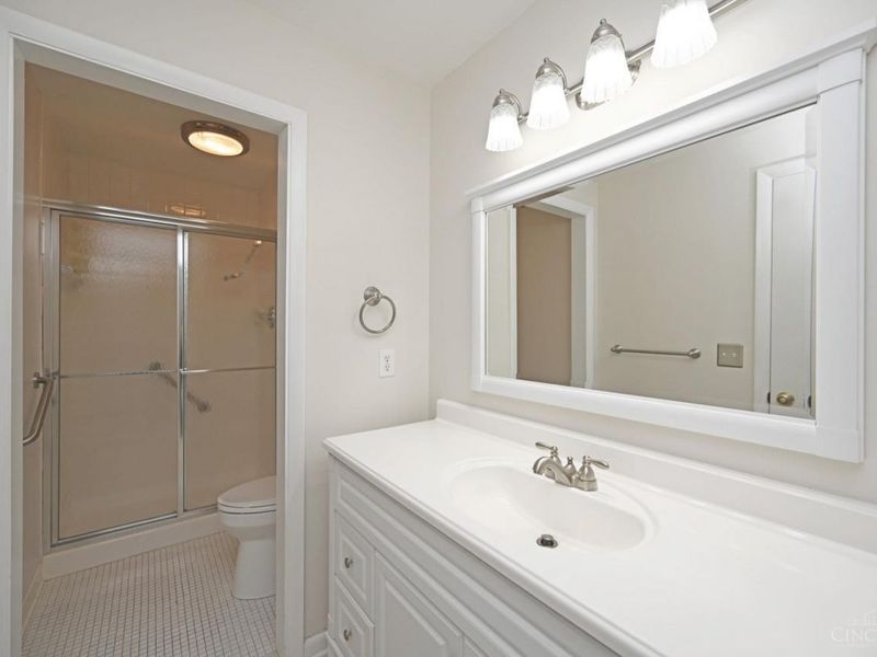 3433 Traskwood Circle, Unit B, Cincinnati, OH 45208 Photo 28