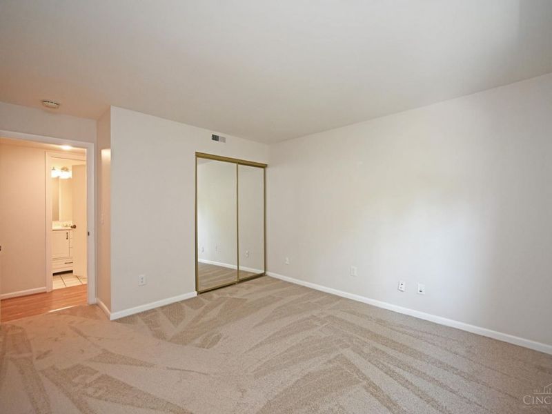 3433 Traskwood Circle, Unit B, Cincinnati, OH 45208 Photo 32