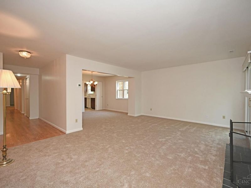 3433 Traskwood Circle, Unit B, Cincinnati, OH 45208 Photo 8