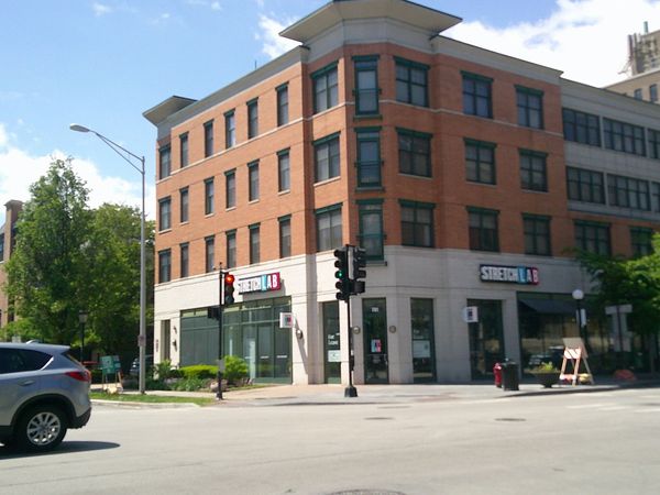 125 N Euclid Avenue , Unit 402, Oak Park, IL 60301