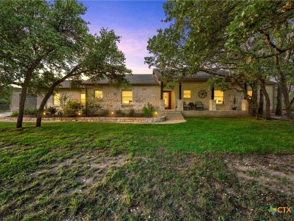1356 Western Trail , Salado, TX 76571