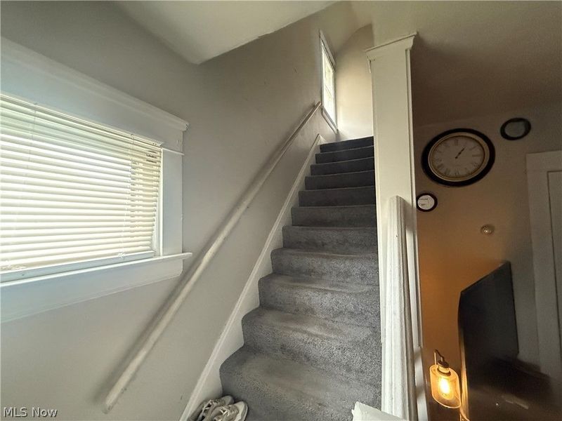 12816 Dove Avenue, Cleveland, OH 44105 Photo 13