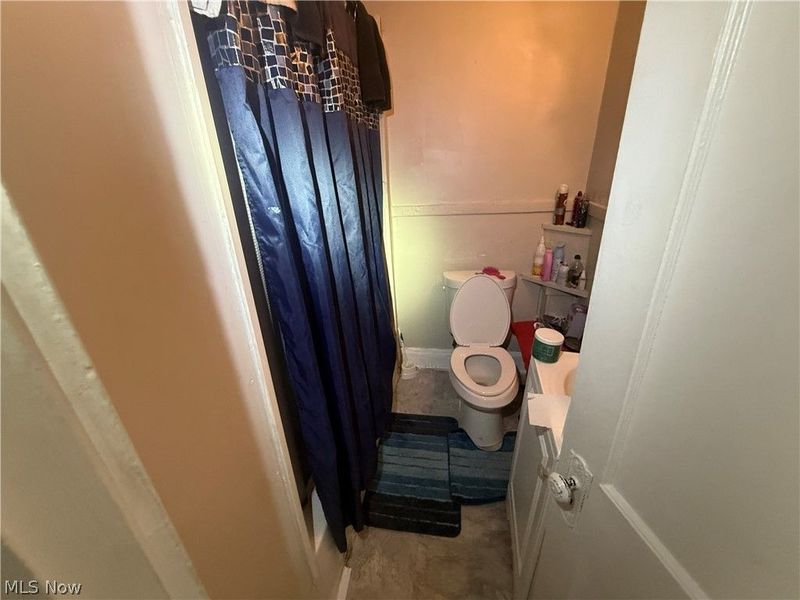 12816 Dove Avenue, Cleveland, OH 44105 Photo 14