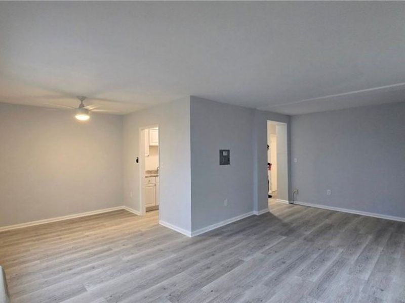 11820 Edgewater Drive, Lakewood, OH 44107 Photo 8