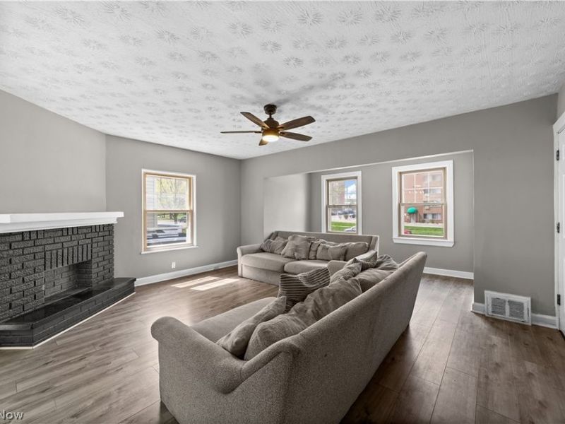 1335 West Boulevard, Cleveland, OH 44102 Photo 5