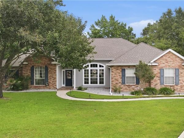 217 MEGAN Lane, Slidell, LA 70458