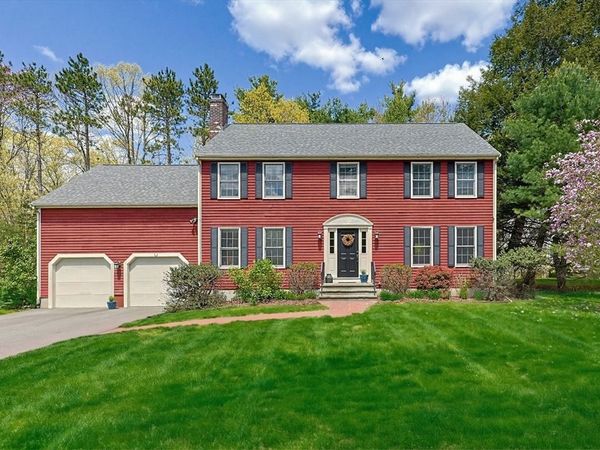 15 Sabina Drive, Holliston, MA 01746