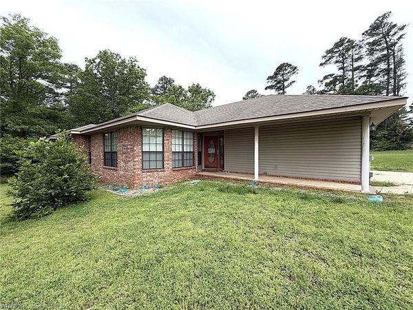 16841 Highway 215 , Mountainburg, AR 72946