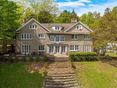 5272 Onondaga Road, Camillus, NY 13031