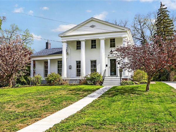 143 William Street , Geneva, NY 14456