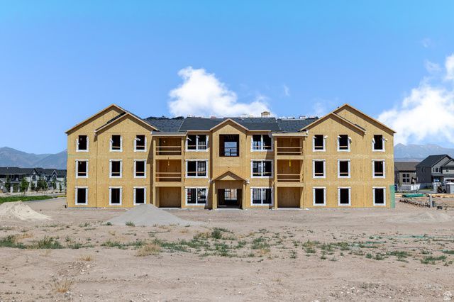12718 S Polk Creek Ln, Unit D102, Herriman, UT 84096 Main Photo