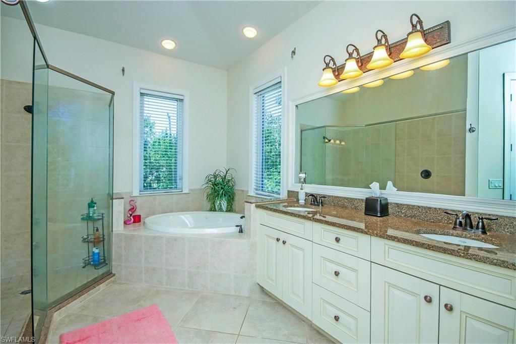 1066 Bailey Rd, Sanibel, FL 33957 Photo